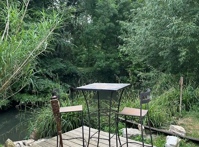 Les De Marc Hotel del amor