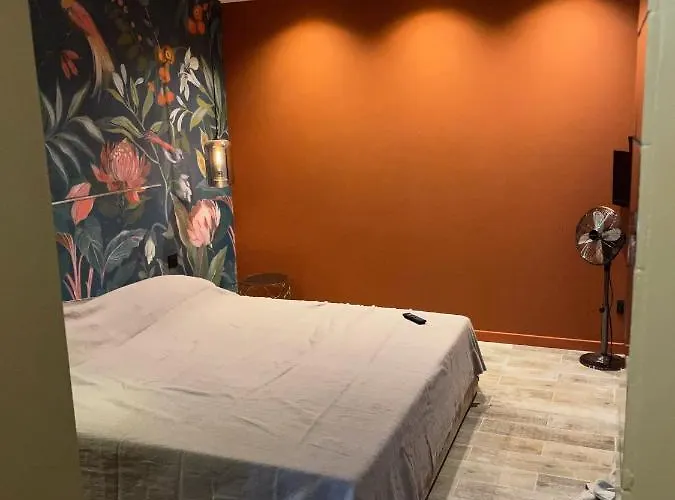 Les De Marc Fontenille-Saint-Martin-d'Entraigues